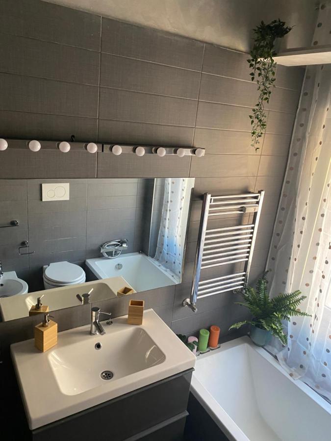 C&E Suites Roma 리도디오스티아 외부 사진